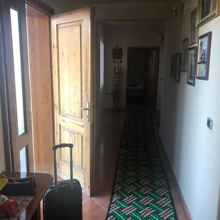 Panorama Couette-café Radhimë